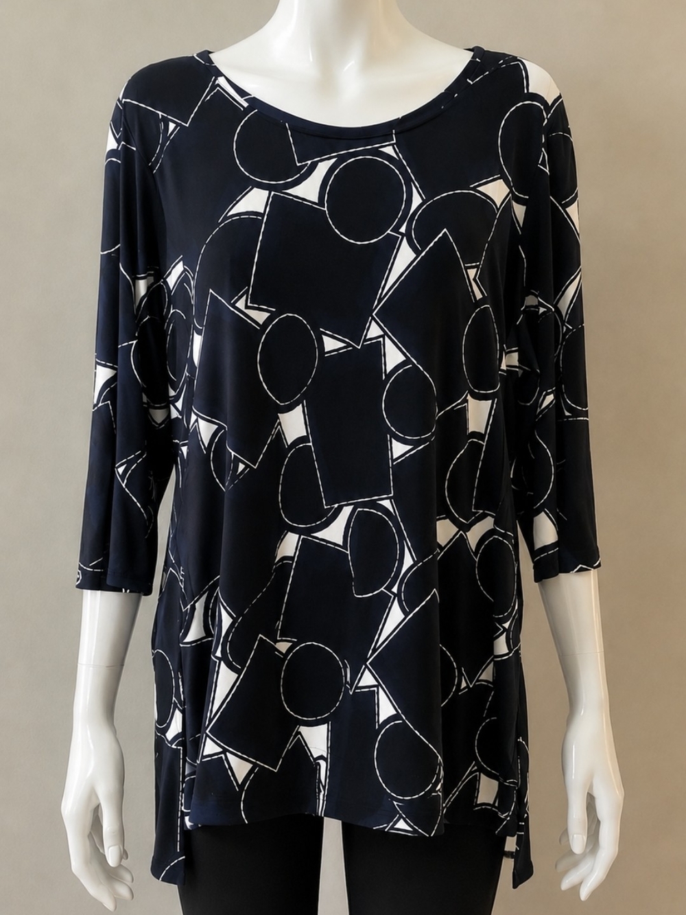 Joseph Ribkoff Black and White Geometric 3/4 Sleeve Ladies Top.